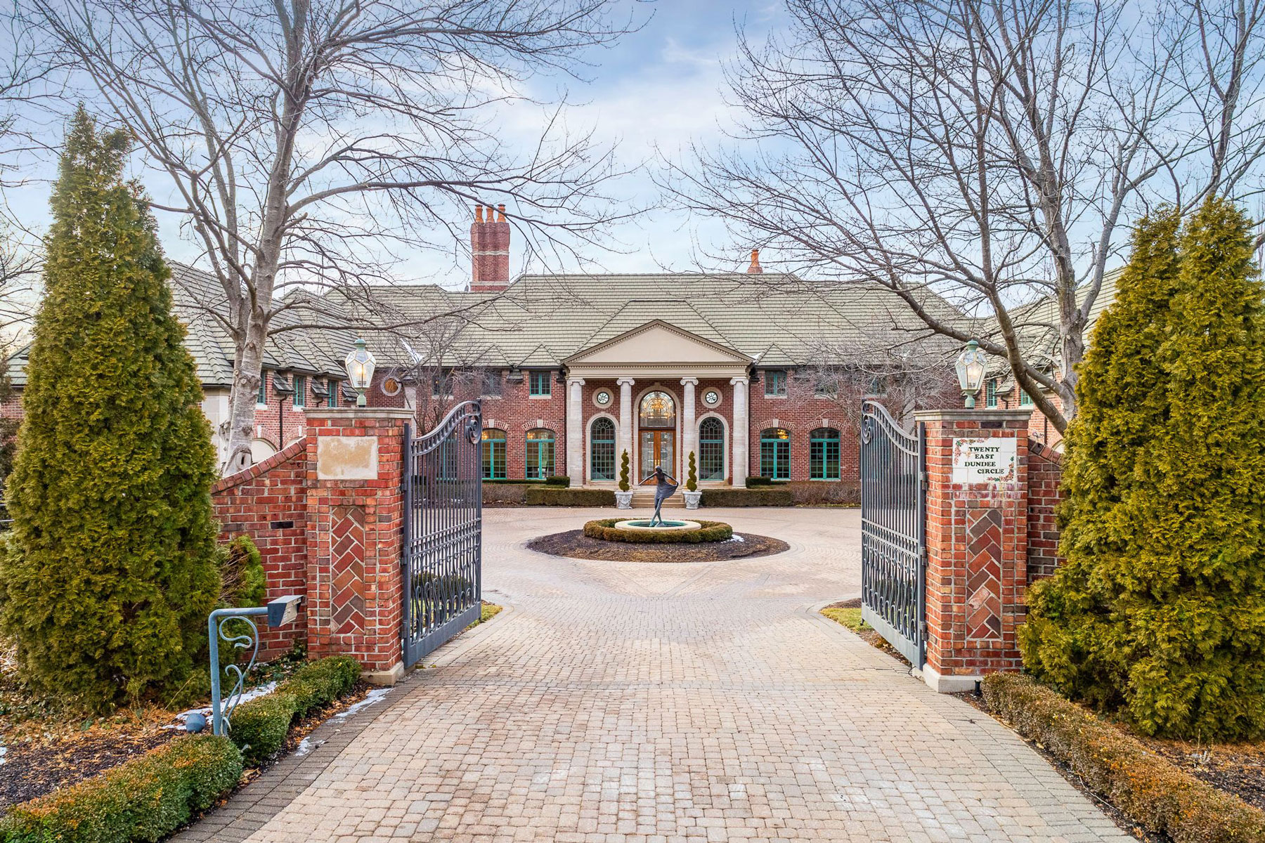 Press Release: One-of-a-Kind Luxury Estate Up For Auction!